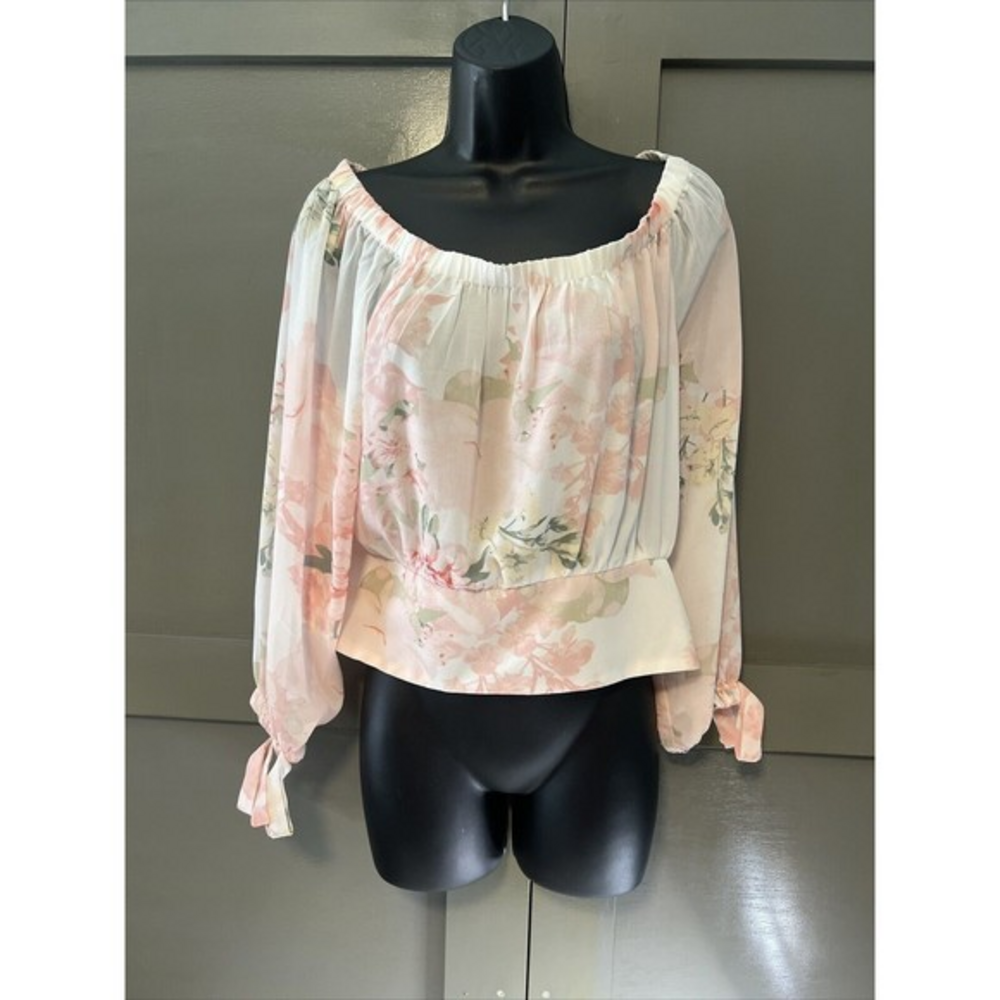 NY&CO SOHO Long Sleeve Off-the-Shoulder Floral Blouse Sz‎ Small. MSRP $49.95
